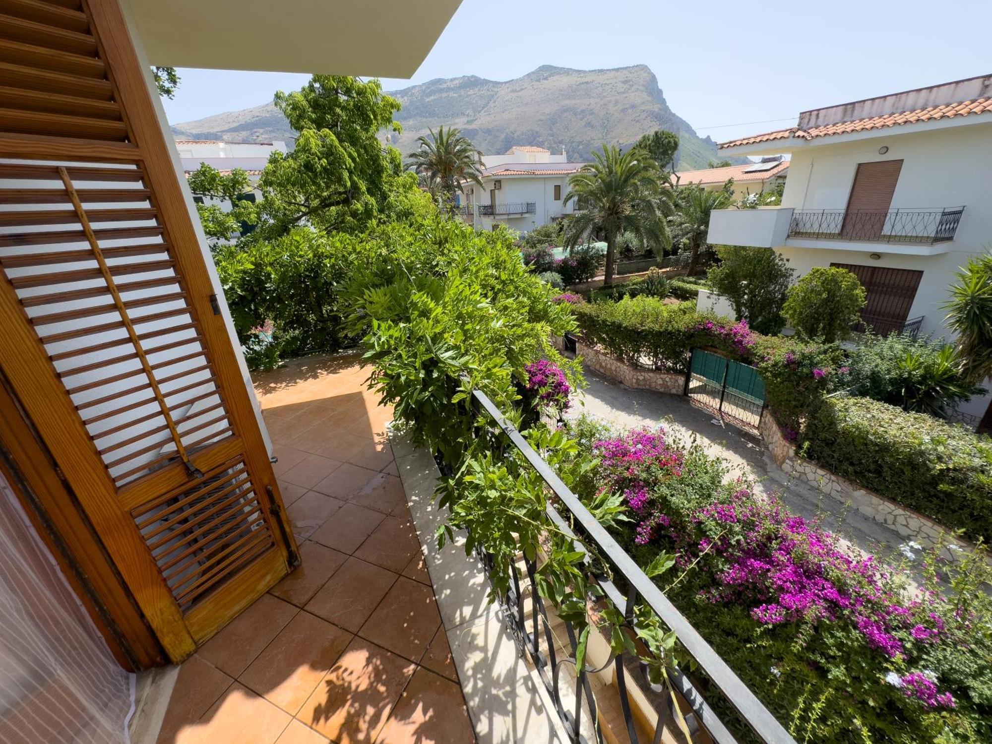 Villa Falcone Borsellino Palermo Exteriör bild